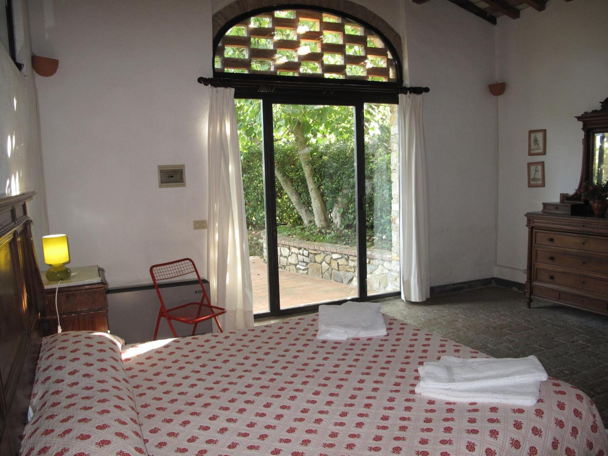 منزل الضيف Barberino di Val dʼElsa  في Fattoria Casa Sola الغرفة الصورة