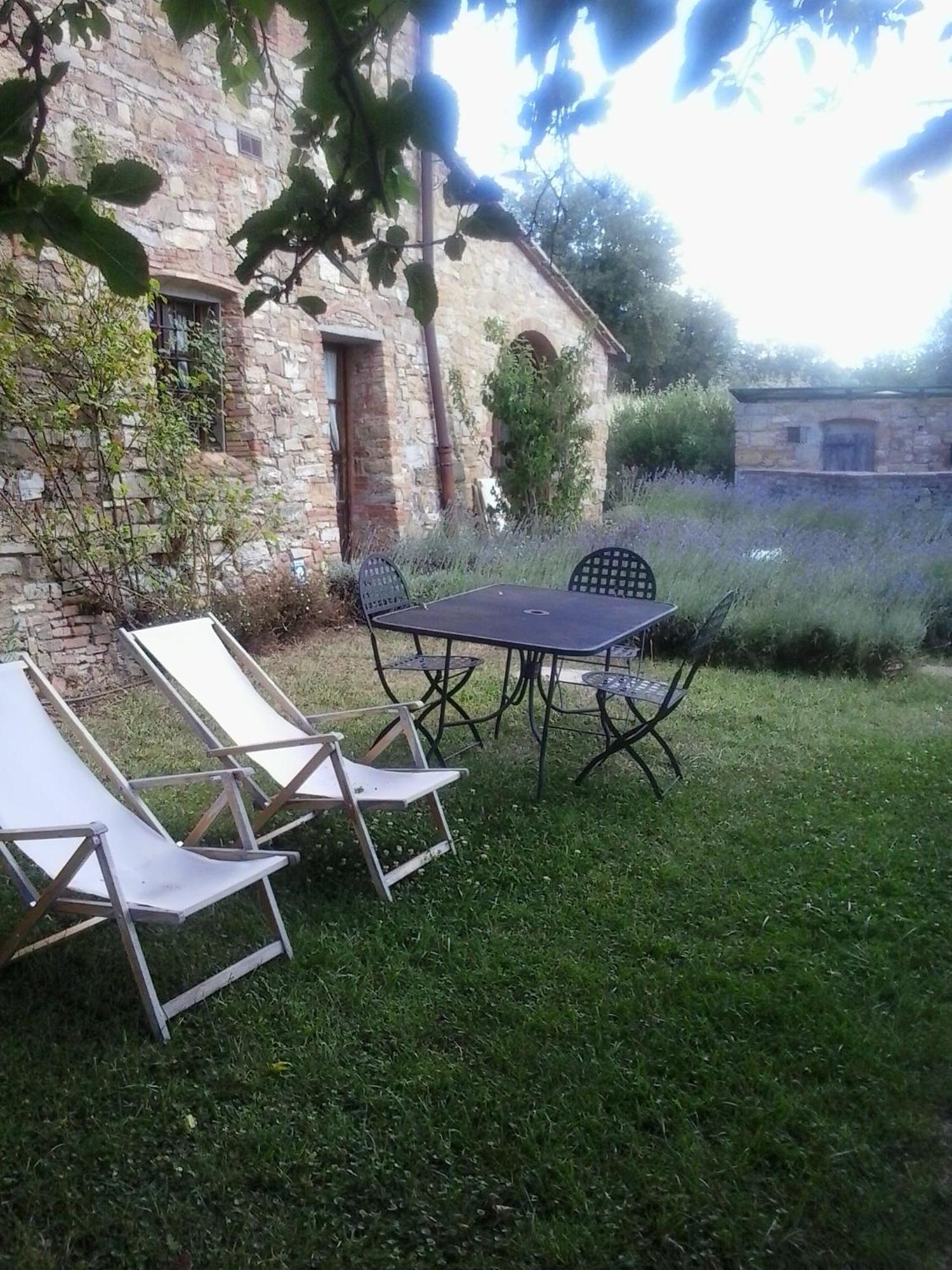 منزل الضيف Barberino di Val dʼElsa  في Fattoria Casa Sola الغرفة الصورة